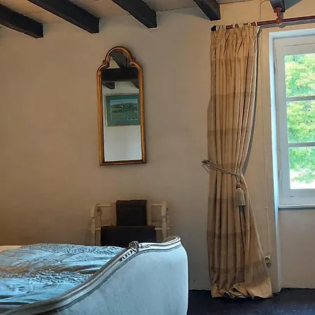 Retreat - Sleeps 8 Near 別荘 *