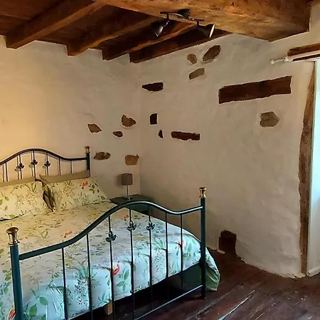 Nyaraló Retreat - Sleeps 8 Near *