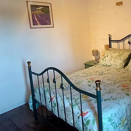 Retreat - Sleeps 8 Near * Verneuil
